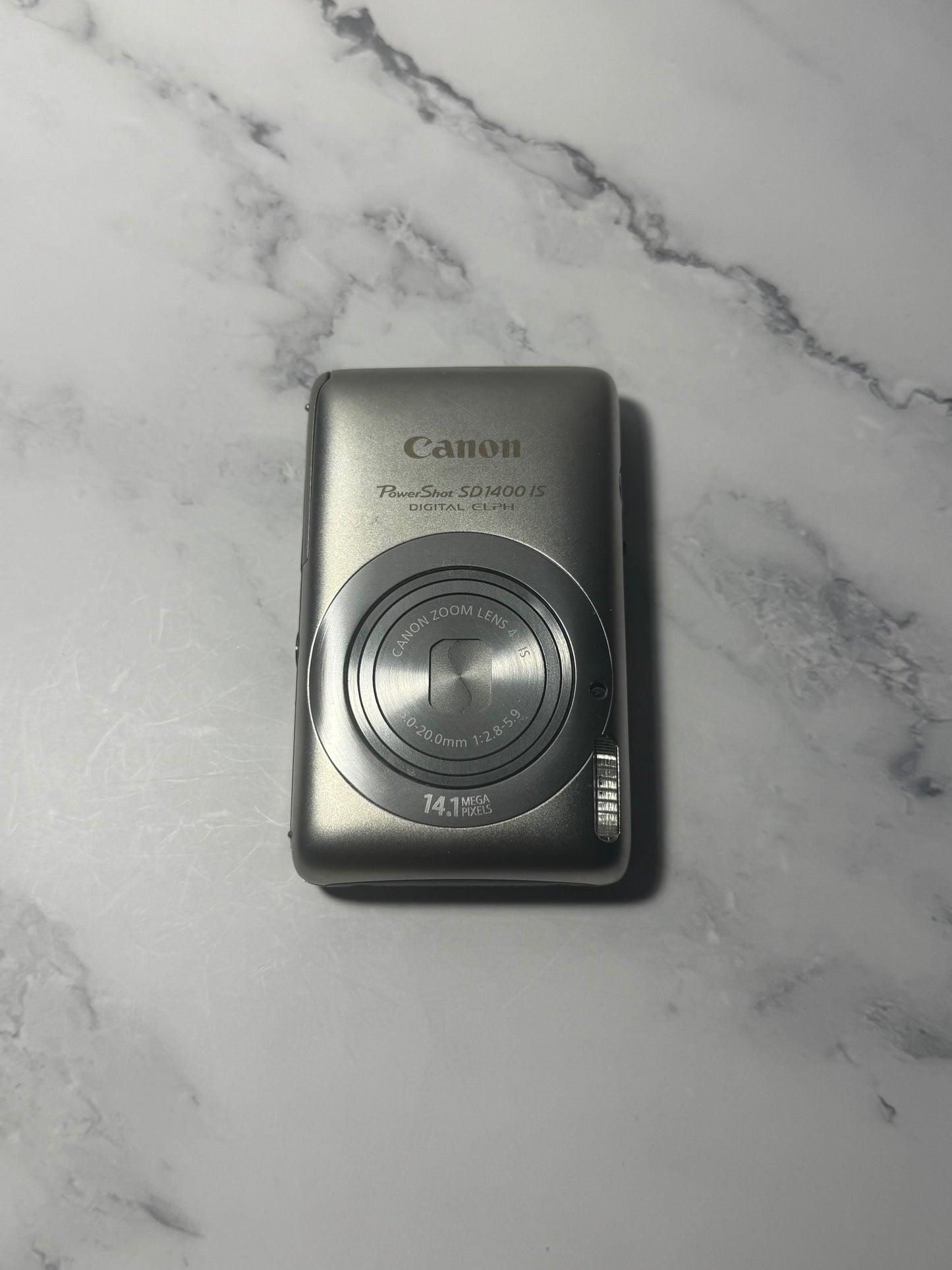 Canon PowerShot Digital SD1400 IS （IXUS130） IS Camera