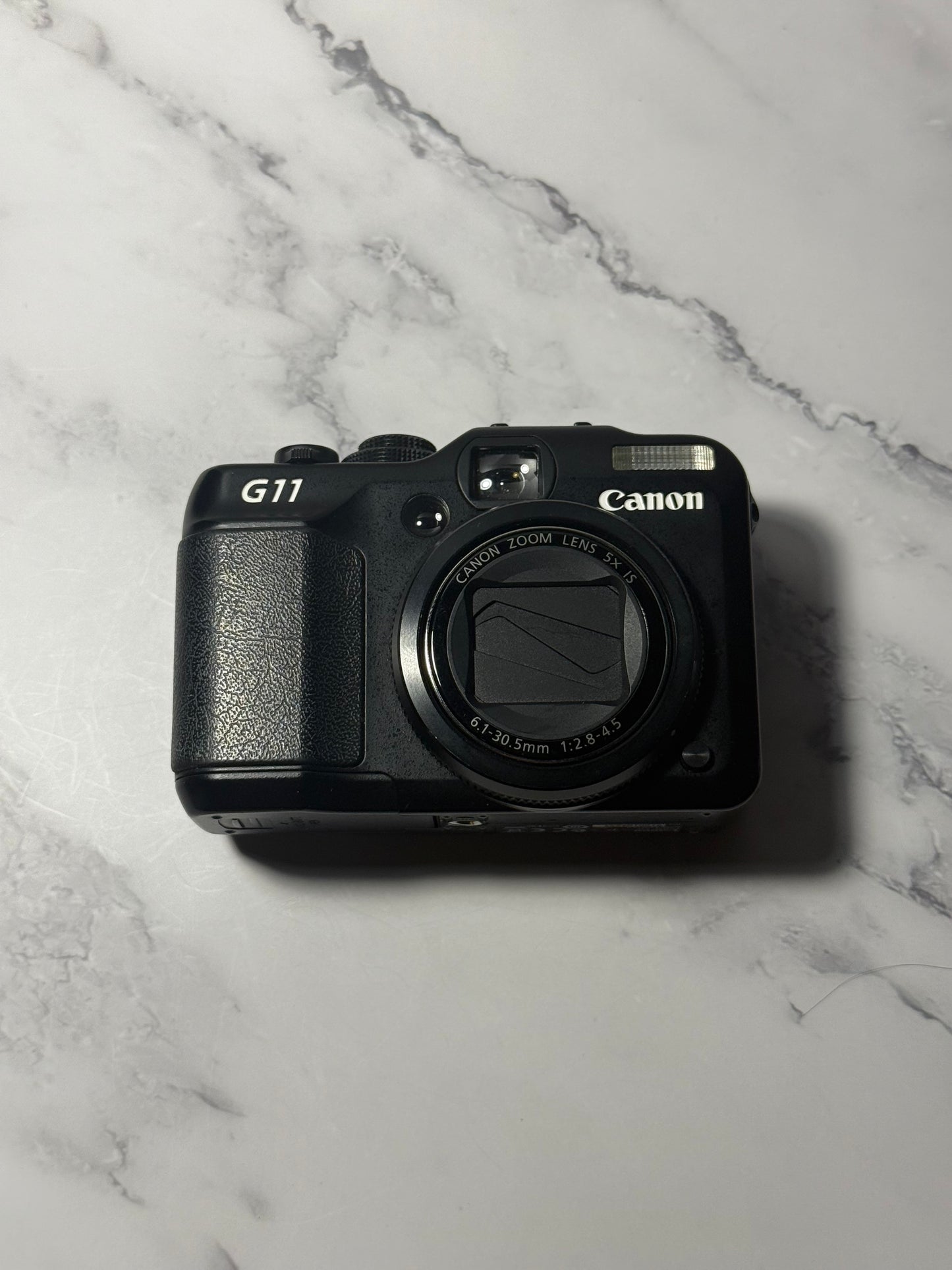 Canon PowerShot G11 10.0MP Digital Camera Black