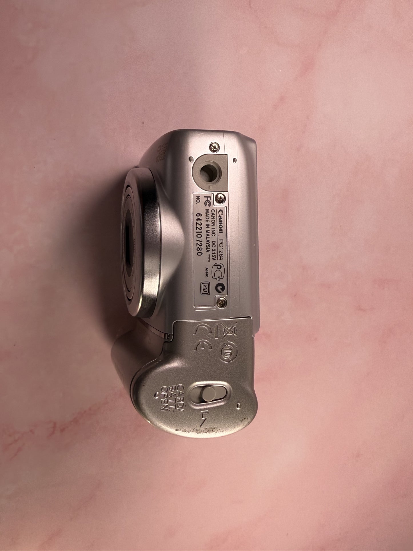 Canon PowerShot A580 8.0MP Digital Camera - Silver